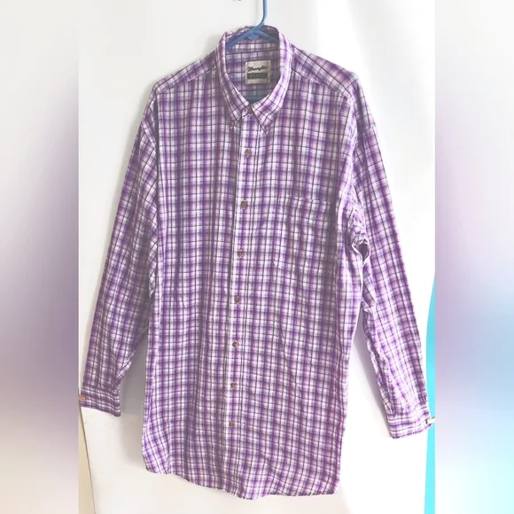 Wrangler Riata Men's Plaid Long Sleeve Button down front Dress Shirt - Picture 1 of 5